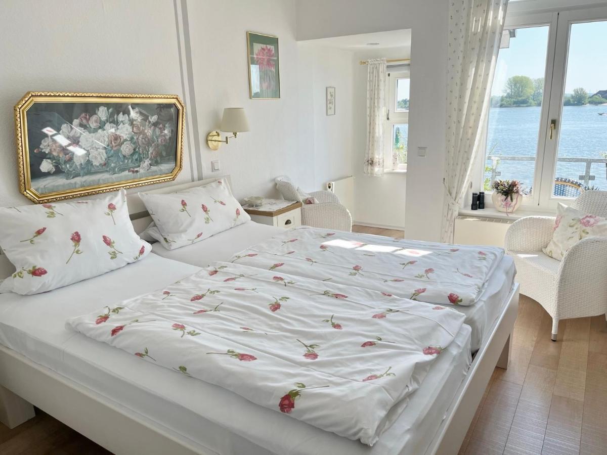 Hotel Ambiente Браке Экстерьер фото