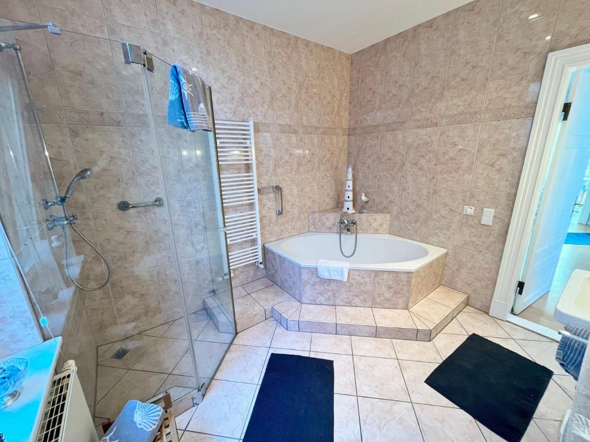 Hotel Ambiente Браке Экстерьер фото