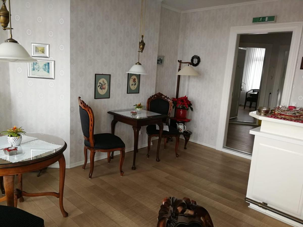 Hotel Ambiente Браке Экстерьер фото